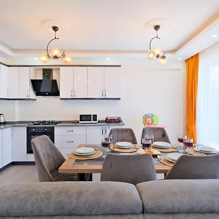 Villa Simge 4+1 Oeluedeniz