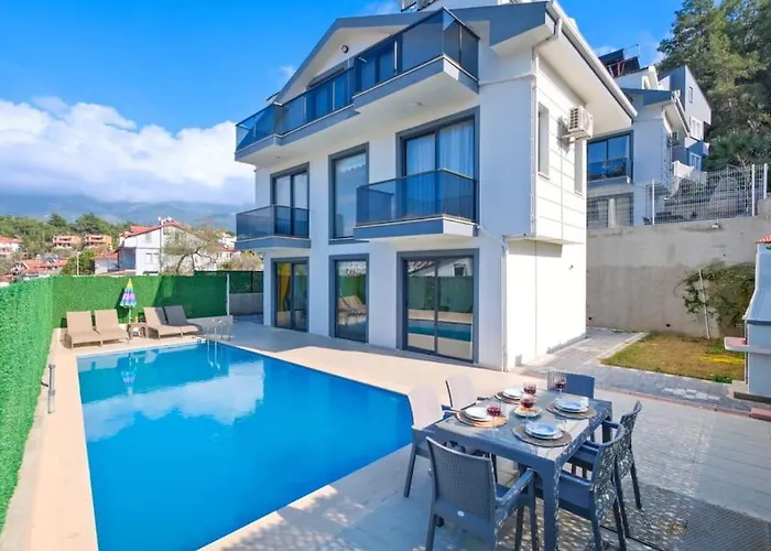 Simge 4+1 Oeluedeniz Villa *