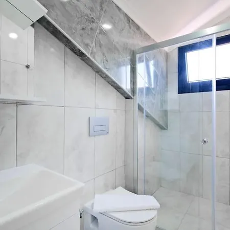 别墅 Simge 4+1 Oeluedeniz *