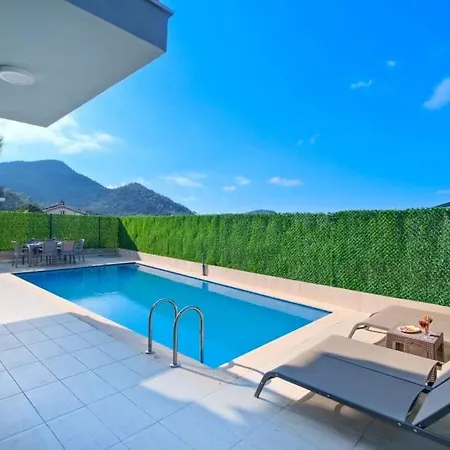 Simge 4+1 Oeluedeniz * Fethiye