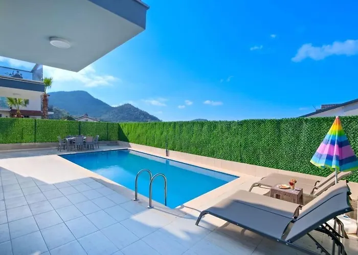 Simge 4+1 Oeluedeniz * Φετιγιέ